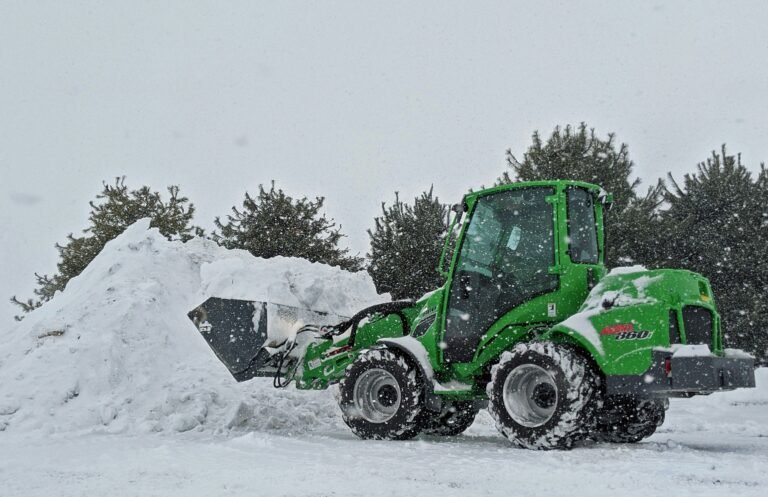 Commercial Snow Removal - Empyre Outdoor Living Colorado